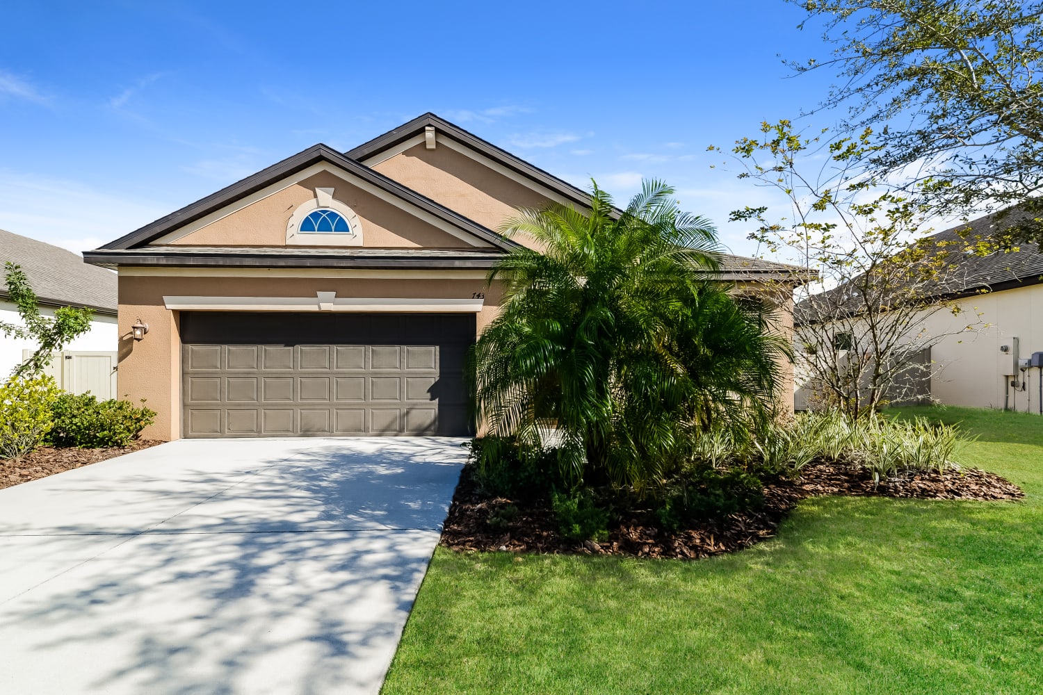 Front of 743 116th Ct NE, Bradenton, FL