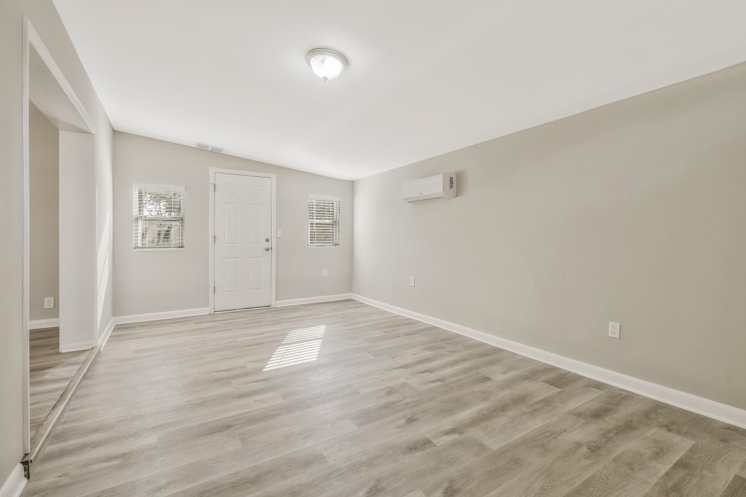7444 Sandhurst Rd S, Jacksonville photo 13