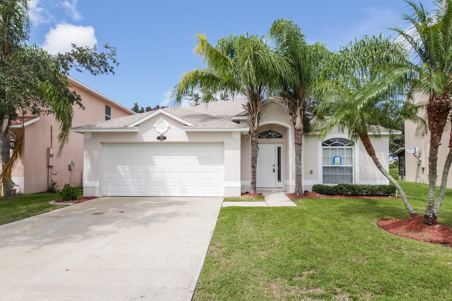 Front of 745 Sedgewood Cir, Melbourne, FL