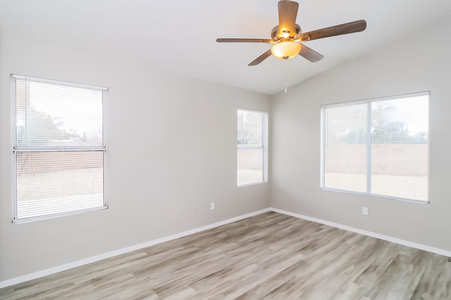 7451 W Via Del Sol Dr, Glendale photo 10