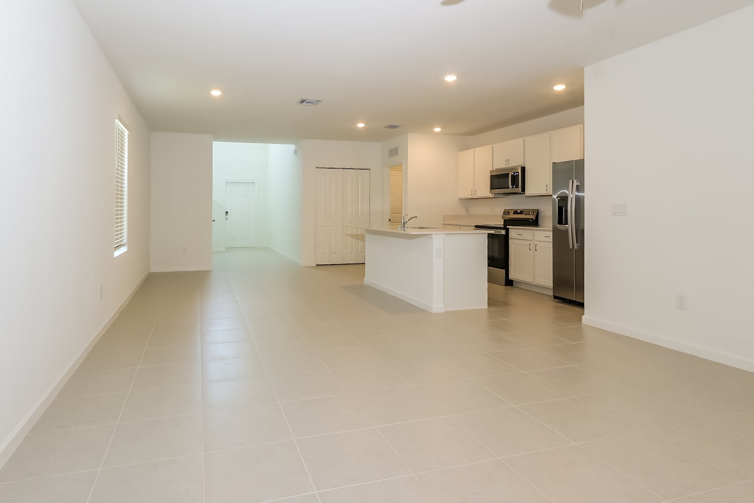 747 Carlyle Way, Fort Pierce photo 6