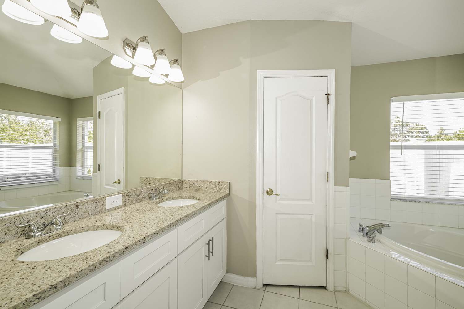 7511 Tower Bridge Dr, Wesley Chapel photo 11