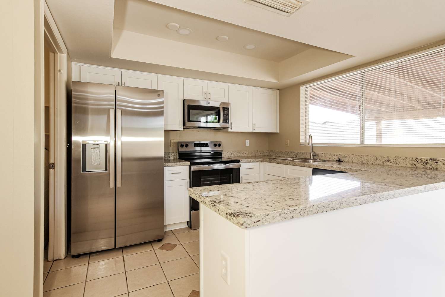 7556 W Turney Ave, Phoenix photo 7