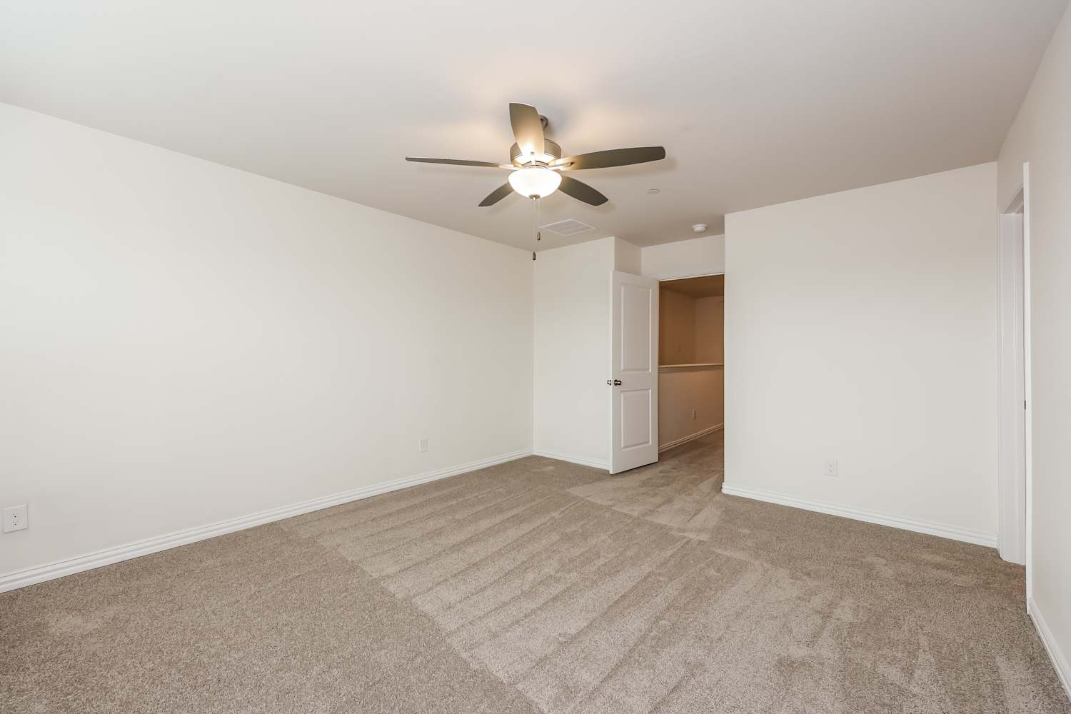 758 Bonnet Trl, Arlington photo 10