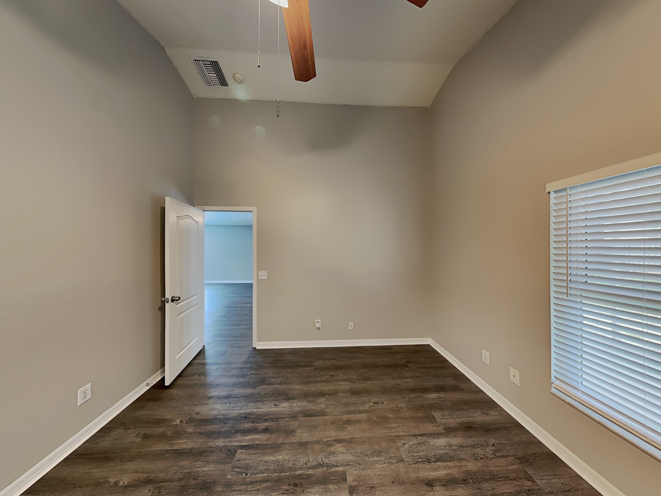 7614 Wiltshire Park Pl, Apollo Beach photo 10