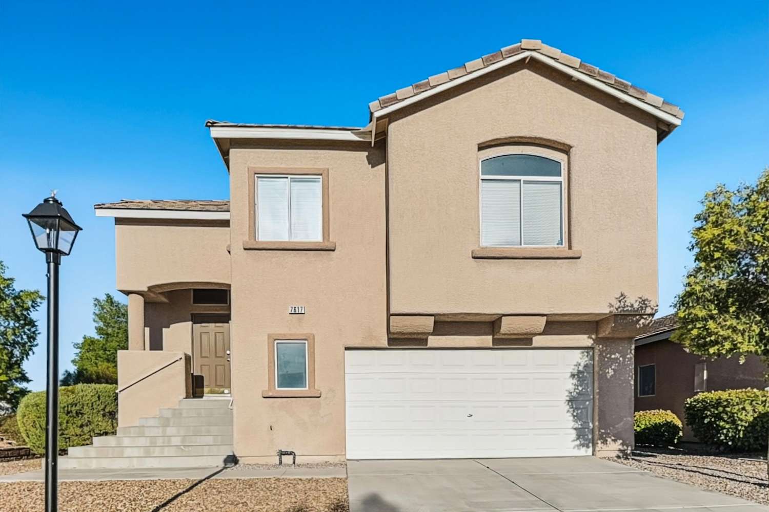 7617 Burning Falls Dr, Las Vegas photo 1