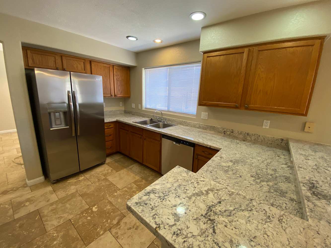 764 W La Pryor Ln, Gilbert photo 8