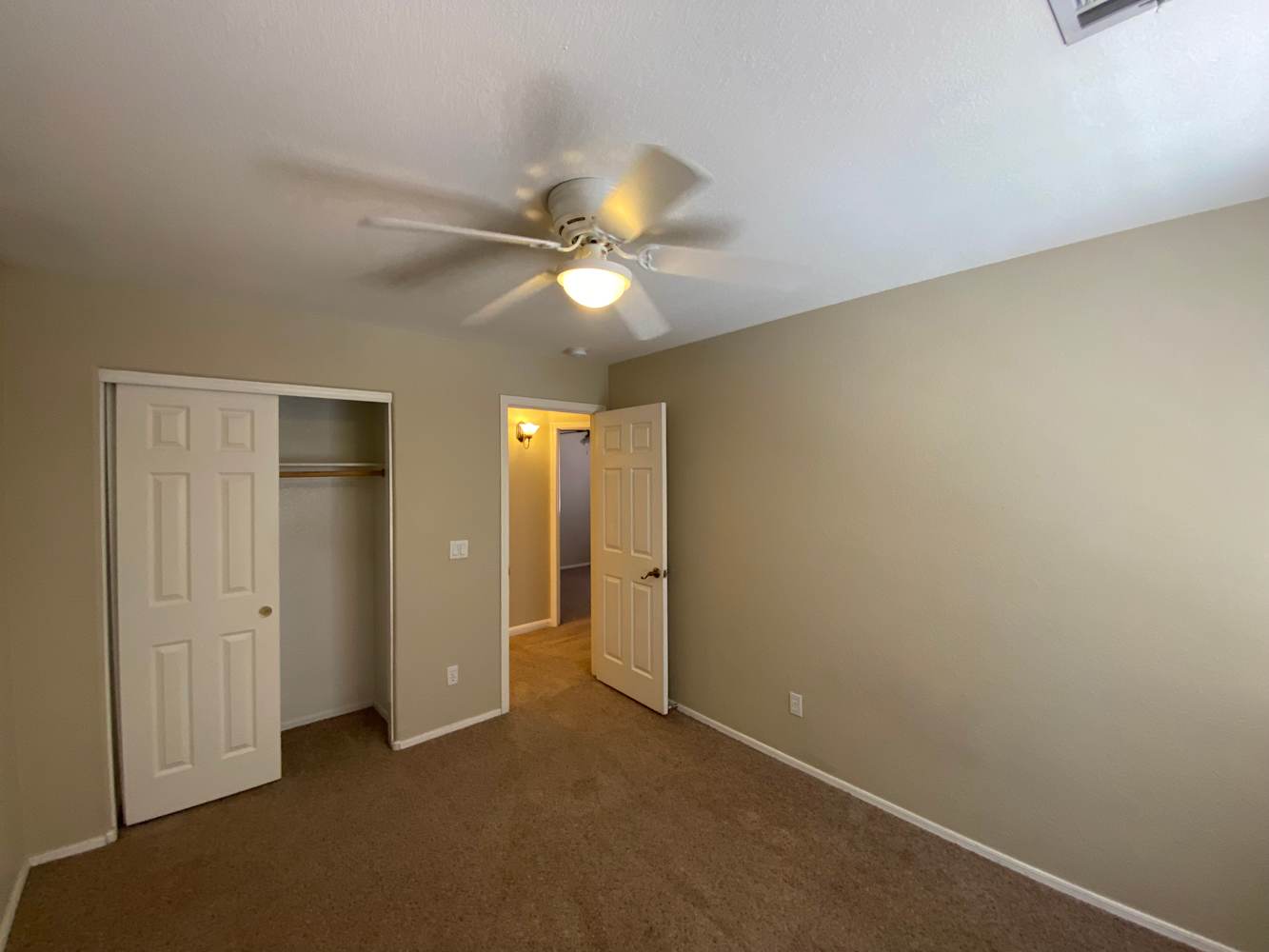 764 W La Pryor Ln, Gilbert photo 17