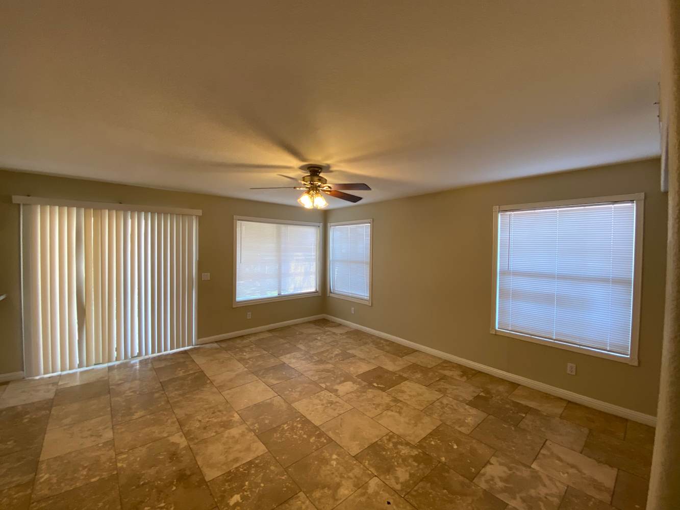 764 W La Pryor Ln, Gilbert photo 10