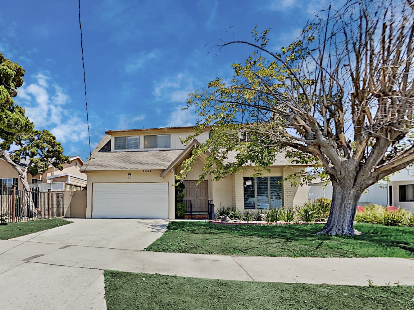 Front of 7652 Goodland Ave, North Hollywood, CA