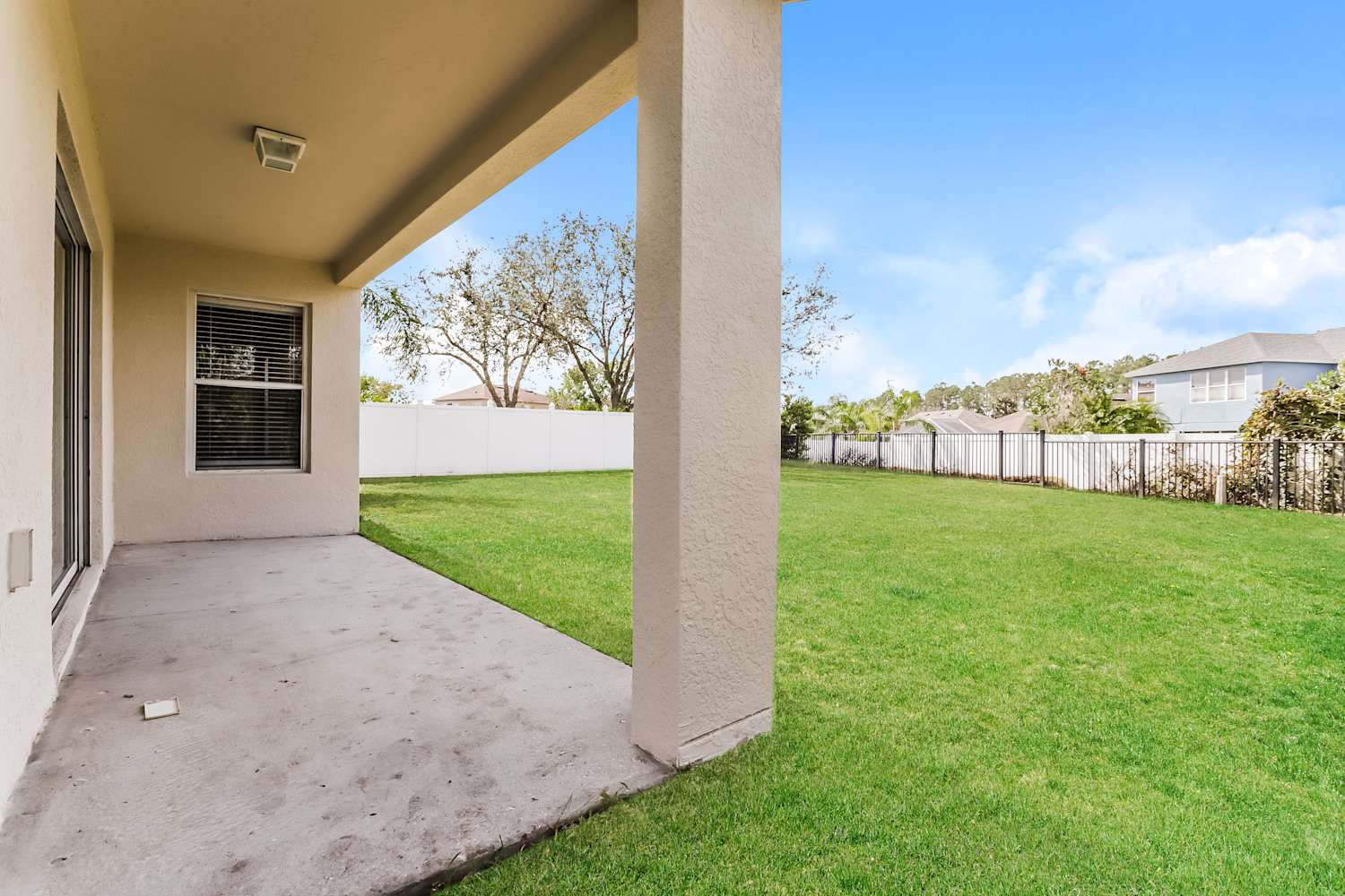 7657 Mariners Harbour Dr, Zephyrhills photo 15
