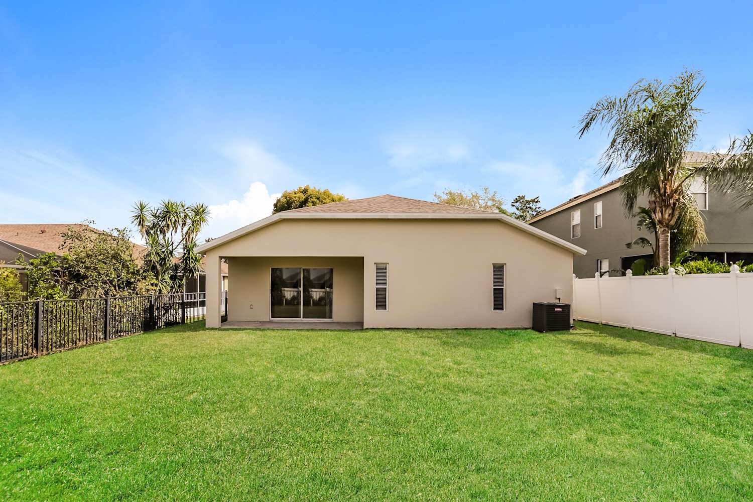 7657 Mariners Harbour Dr, Zephyrhills photo 16