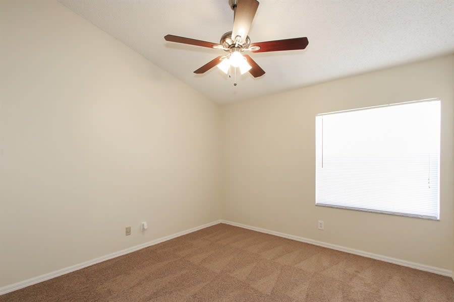 7661 Bristol Bay Ln, Lake Worth photo 10