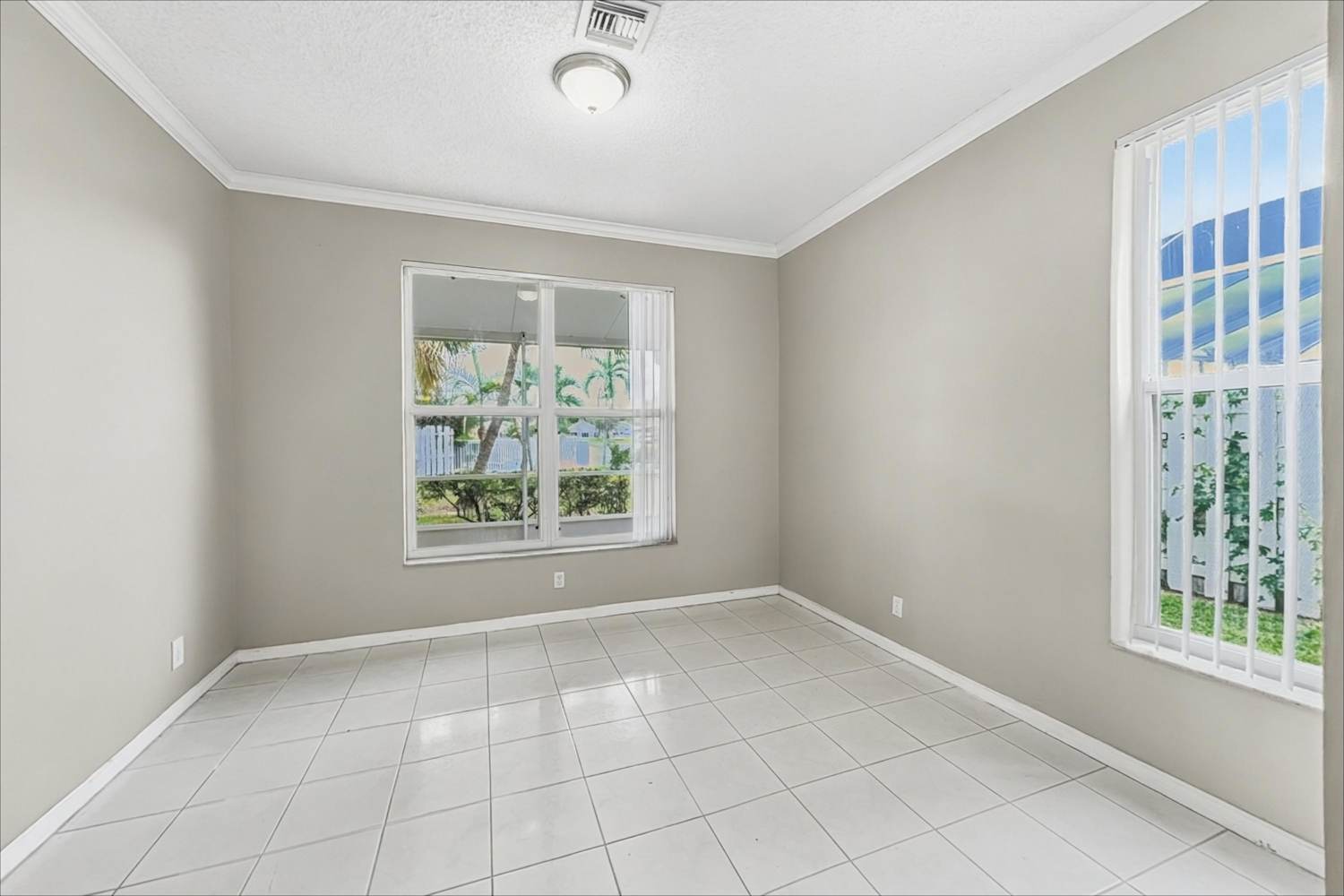 7697 Springfield Lake Dr, Lake Worth photo 8