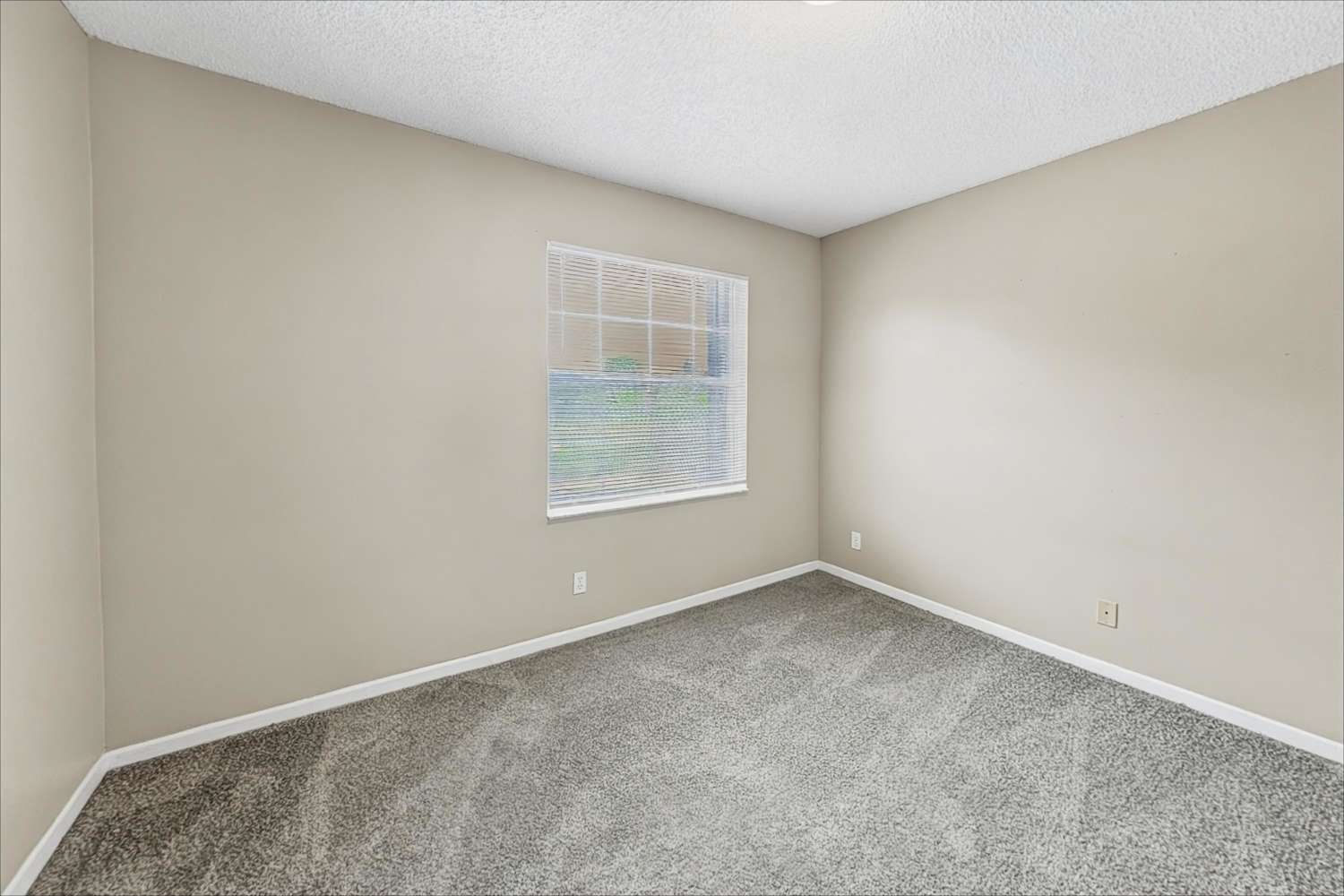 7697 Springfield Lake Dr, Lake Worth photo 17