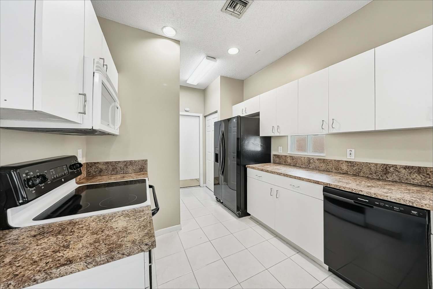7697 Springfield Lake Dr, Lake Worth photo 10