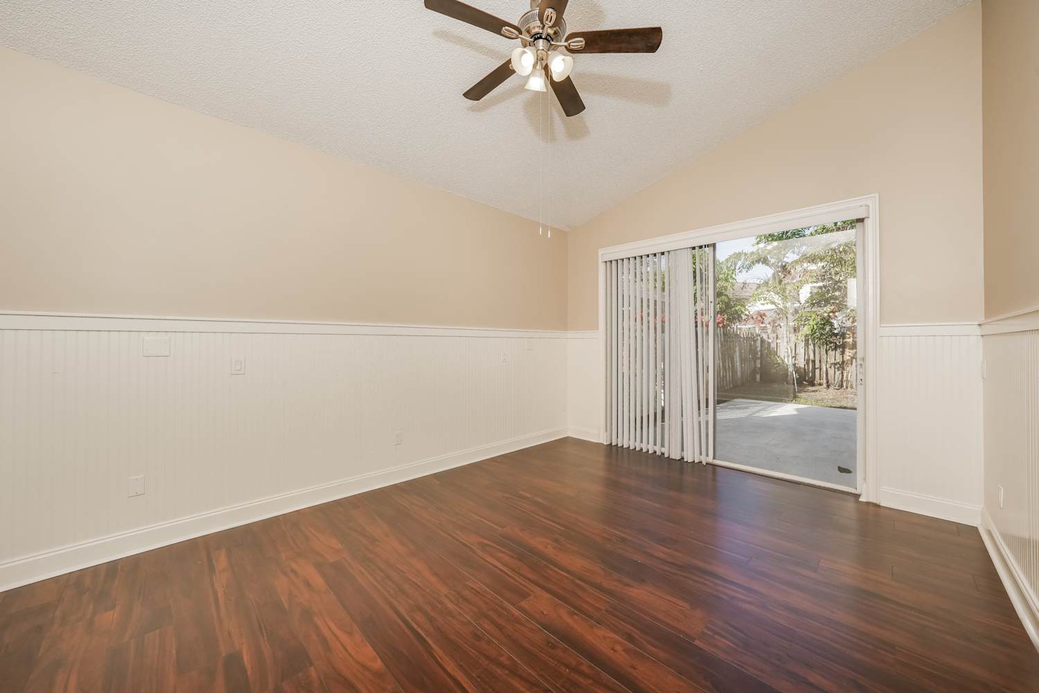 7699 Thornlee Dr, Lake Worth photo 9