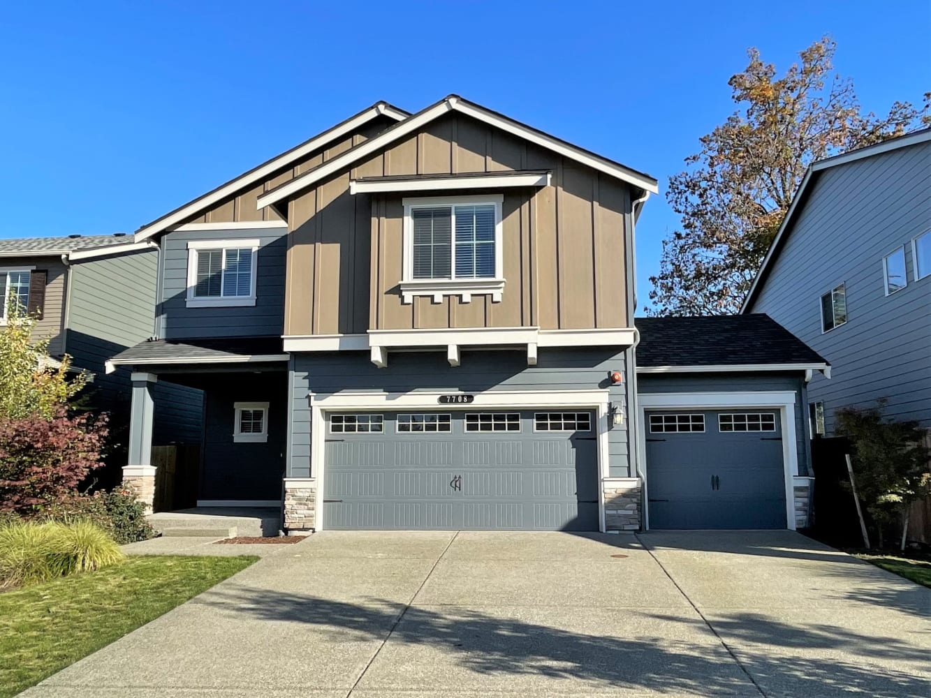 Front of 7708 210th Ave E, Bonney Lake, WA