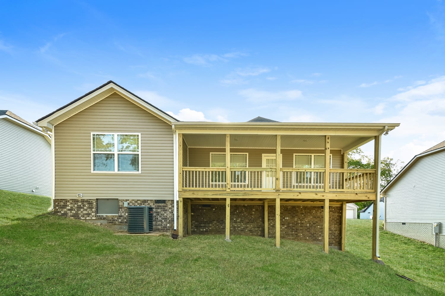 771 Cedar Ln, Springfield photo 15