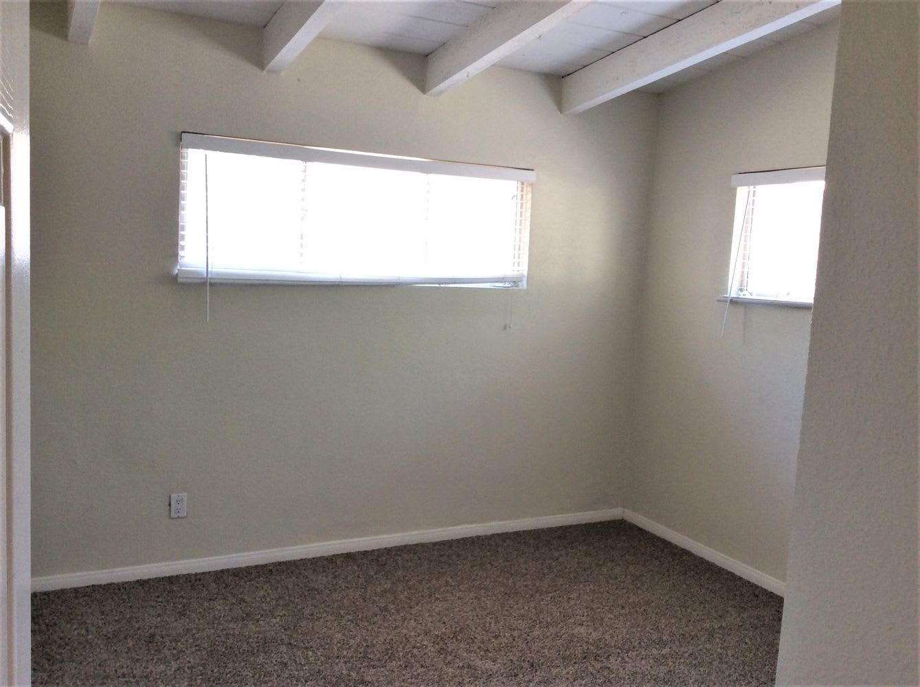 7715 Bluebell Ave, North Hollywood photo 14