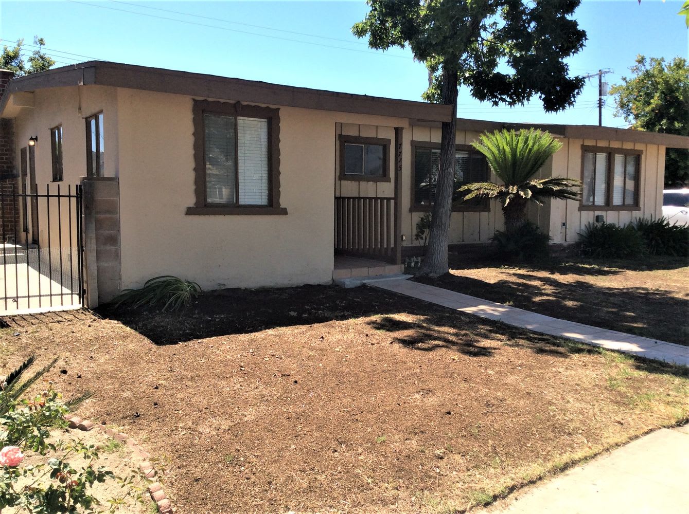 7715 Bluebell Ave, North Hollywood photo 1
