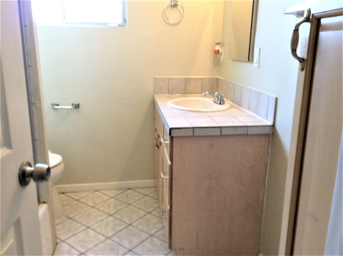7715 Bluebell Ave, North Hollywood photo 11