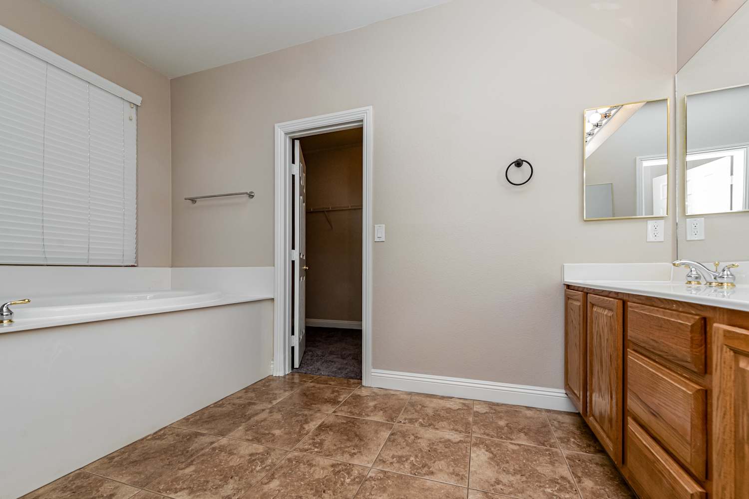 7716 Turtle Haven Ct, Las Vegas photo 10