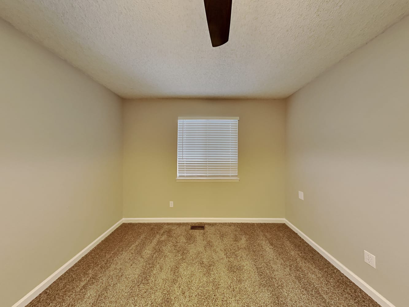 7720 Fall Brook Ct, Colorado Springs photo 10