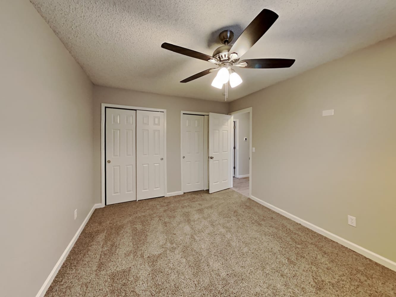 7720 Fall Brook Ct, Colorado Springs photo 11