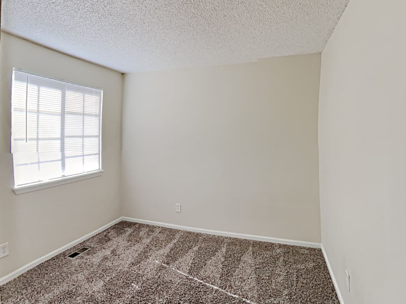 7730 Kyle Way, Littleton photo 16