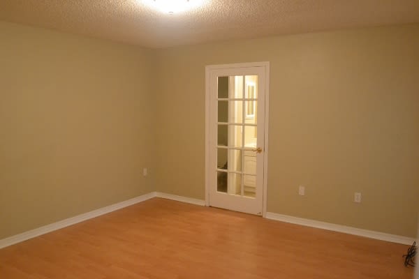 774 Cumberland Ter, Davie photo 6