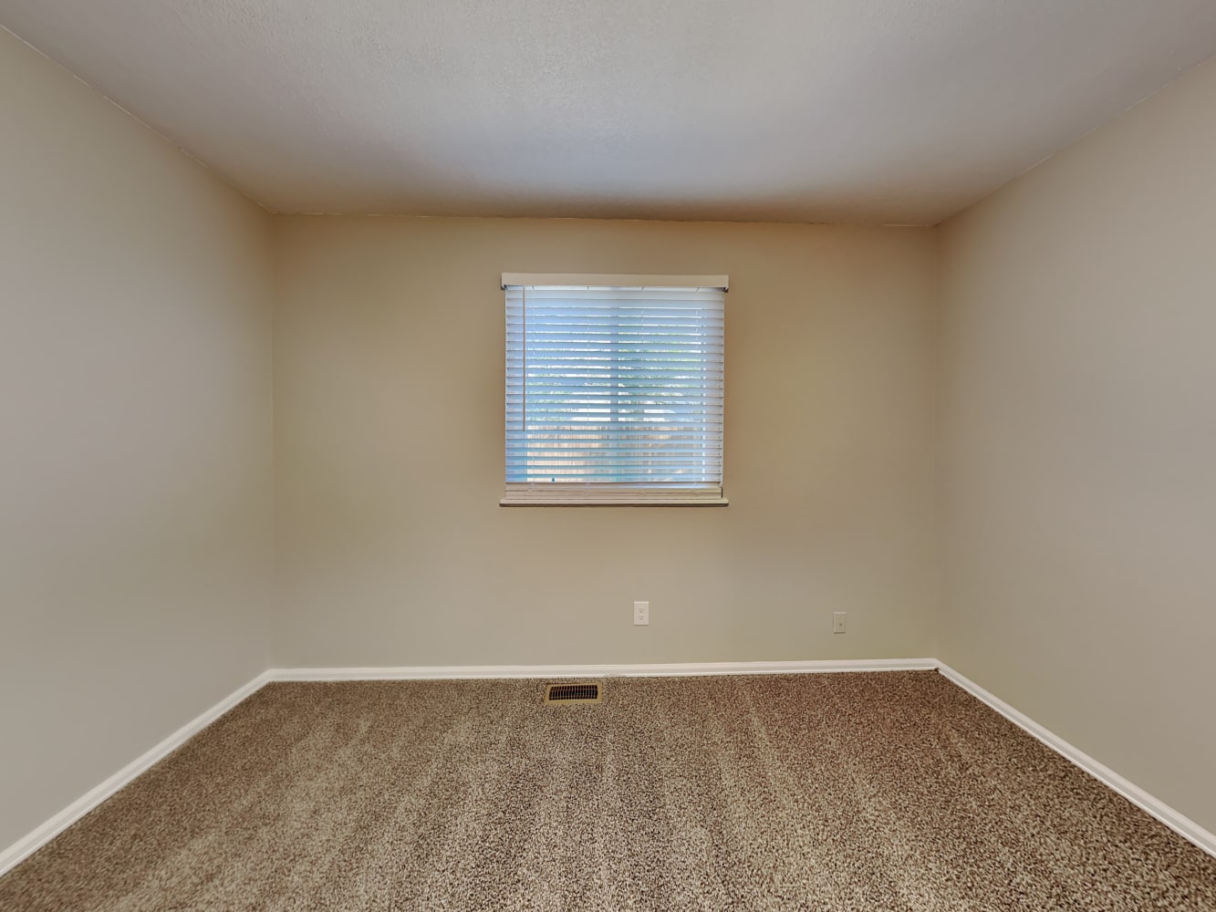 7740 Lindsey Dr, Colorado Springs photo 11