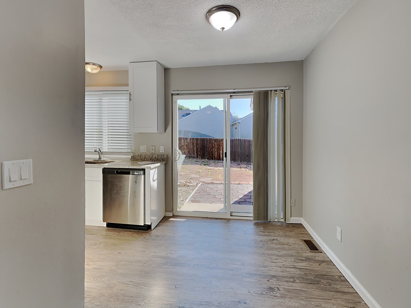7740 Lindsey Dr, Colorado Springs photo 8