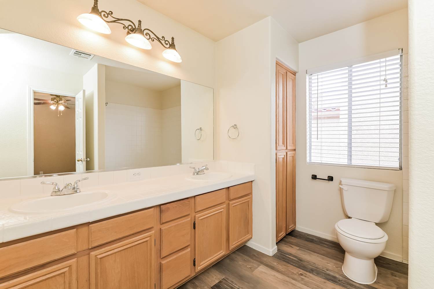 7749 Brook Valley Dr, Las Vegas photo 13