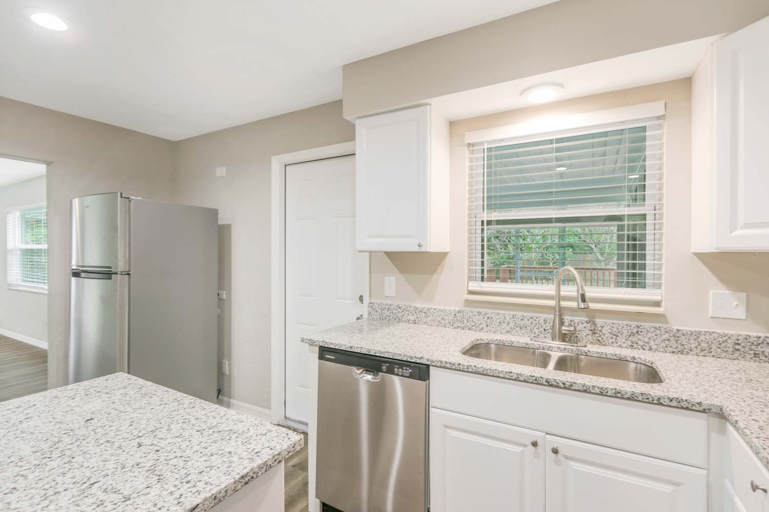 777 La Plaza Ave S, St. Petersburg photo 12