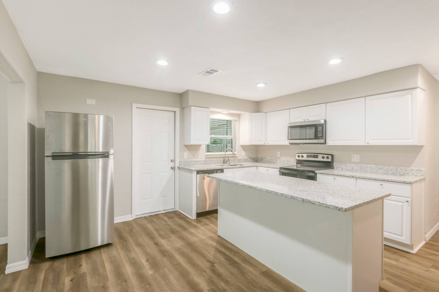 777 La Plaza Ave S, St. Petersburg photo 13