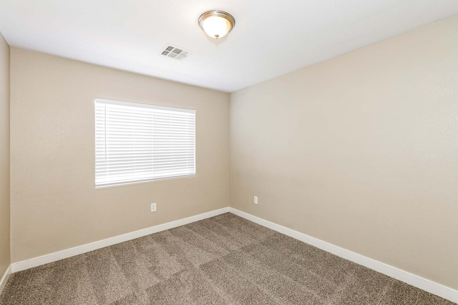 78 Palmar Sur Ct, Henderson photo 12