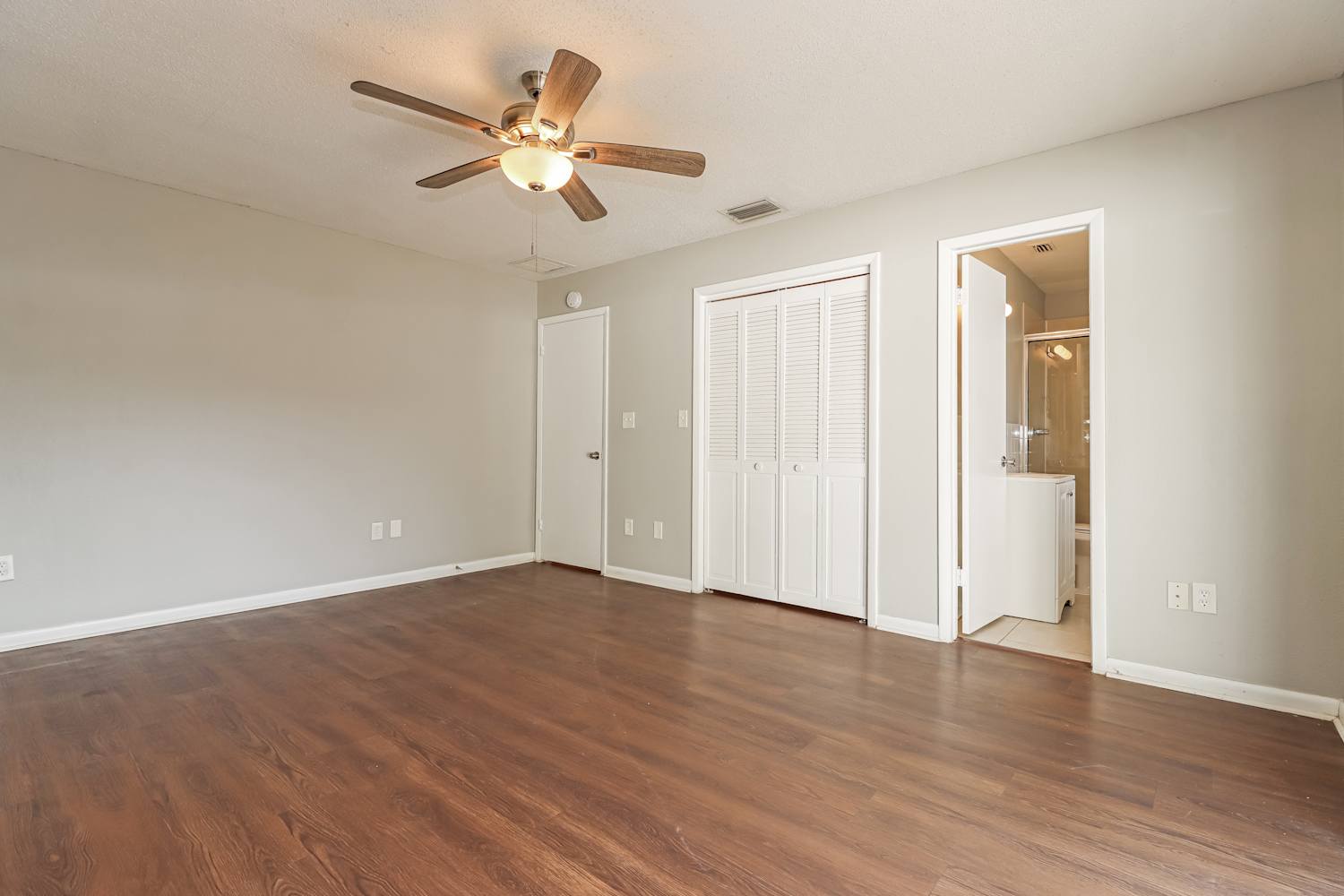 7800 55th Way N, Pinellas Park photo 10