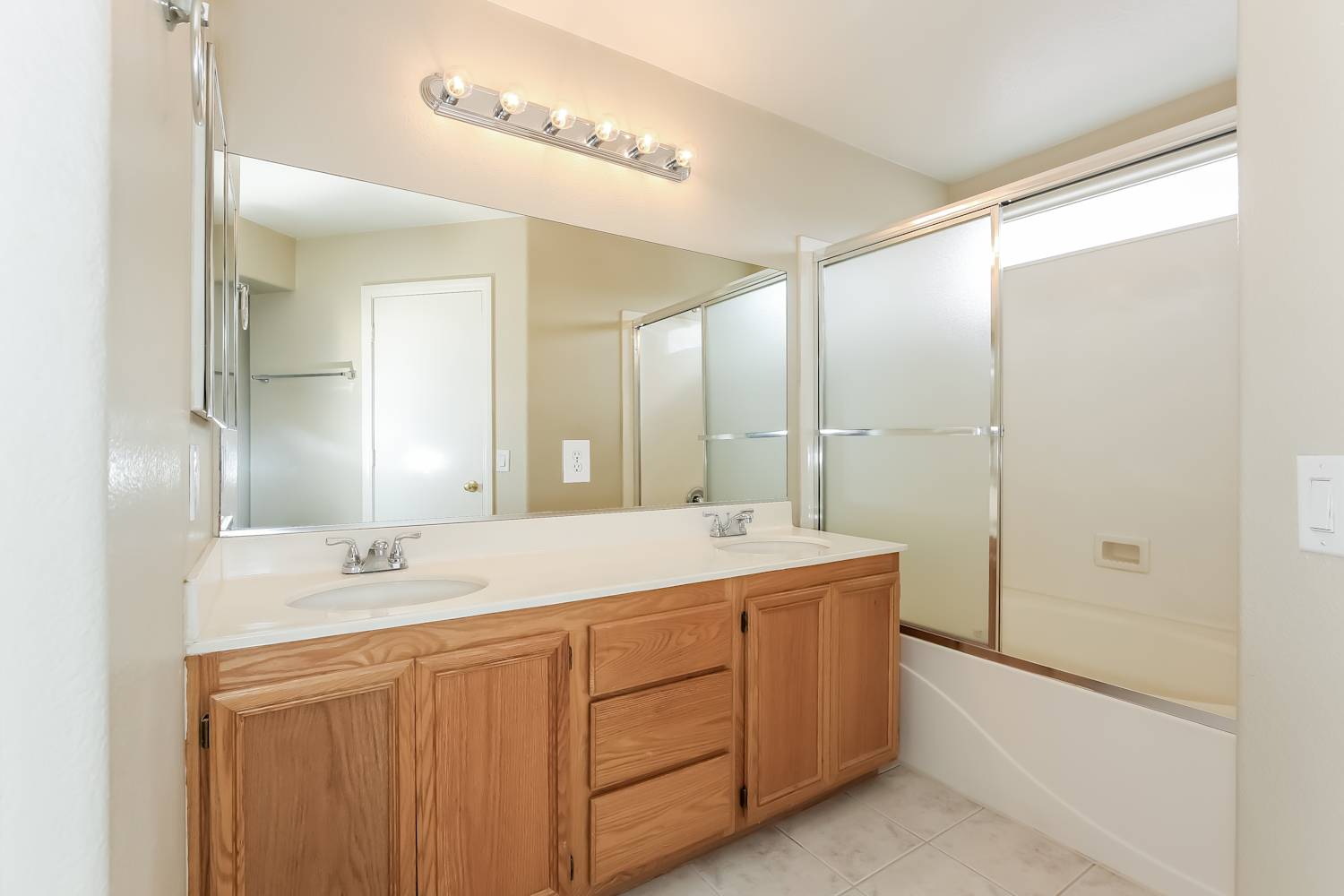7827 Palace Monaco Ave, Las Vegas photo 12