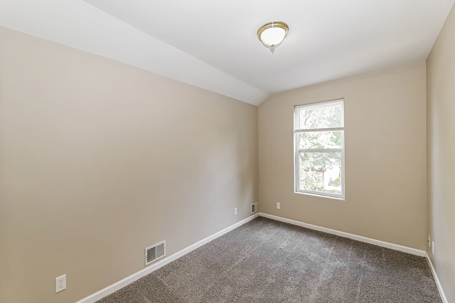 783 E Galena Blvd, Aurora photo 11