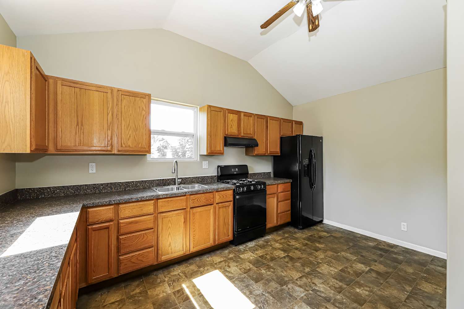 783 E Galena Blvd, Aurora photo 6