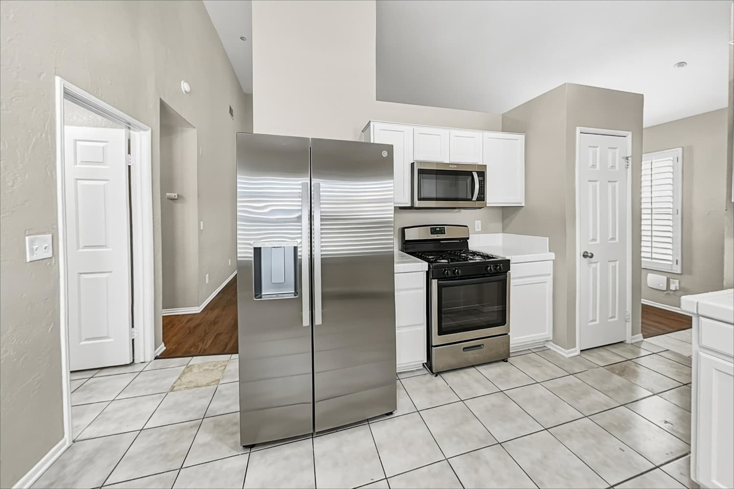 7834 Nye Dr, Highland photo 9