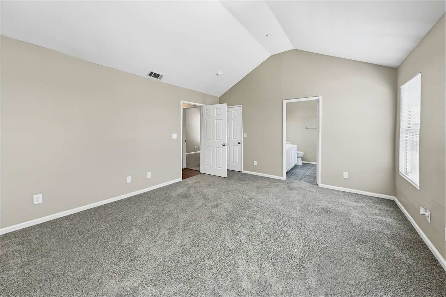 7834 Nye Dr, Highland photo 10