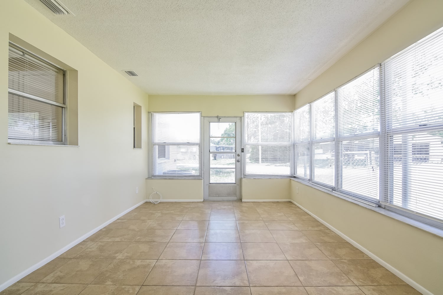 7839 Putnam Cir, New Port Richey photo 10