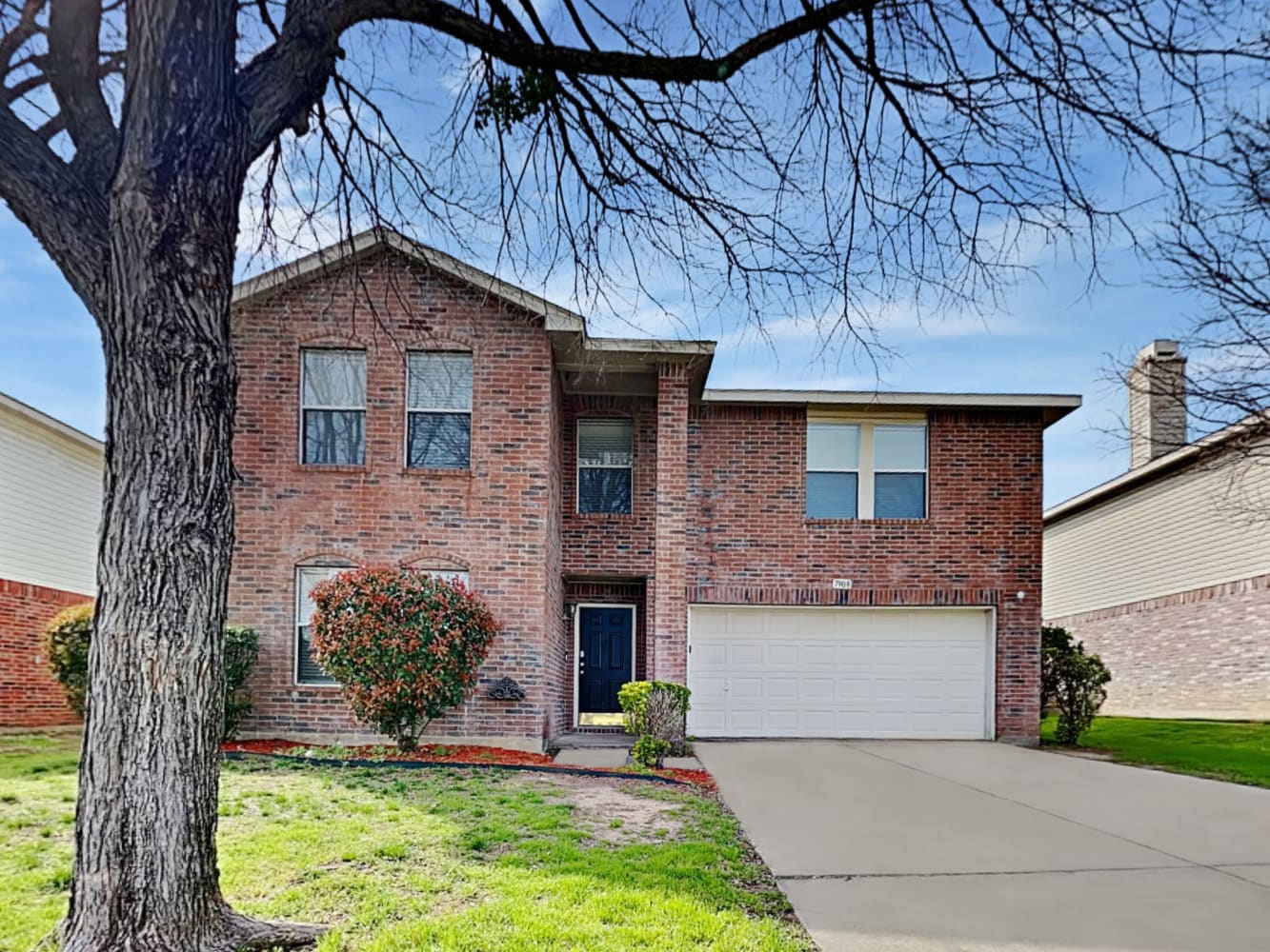 Front of 7908 Winding Stream Ln, Denton, TX