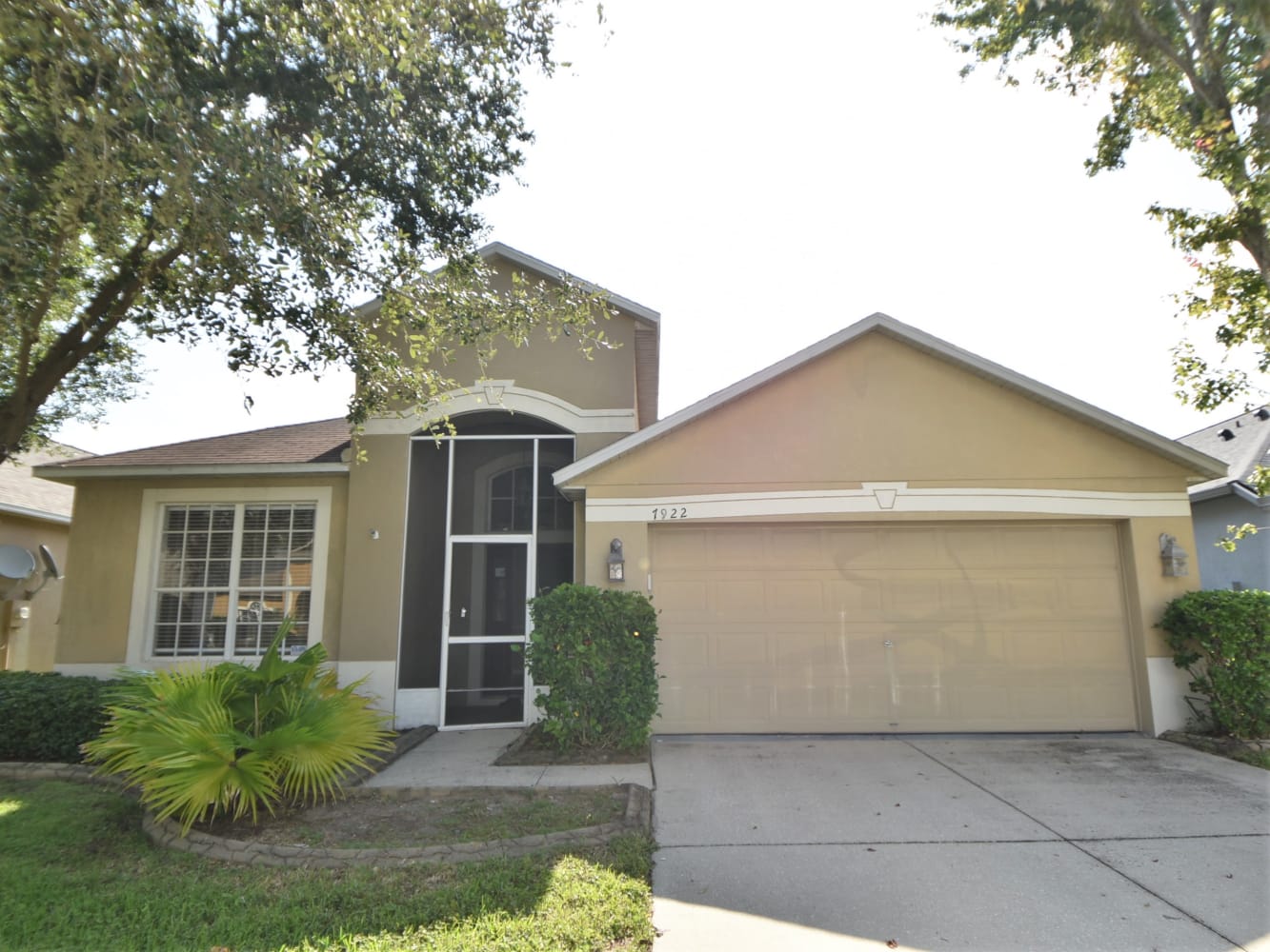 Front of 7922 Moccasin Trail Dr, Riverview, FL