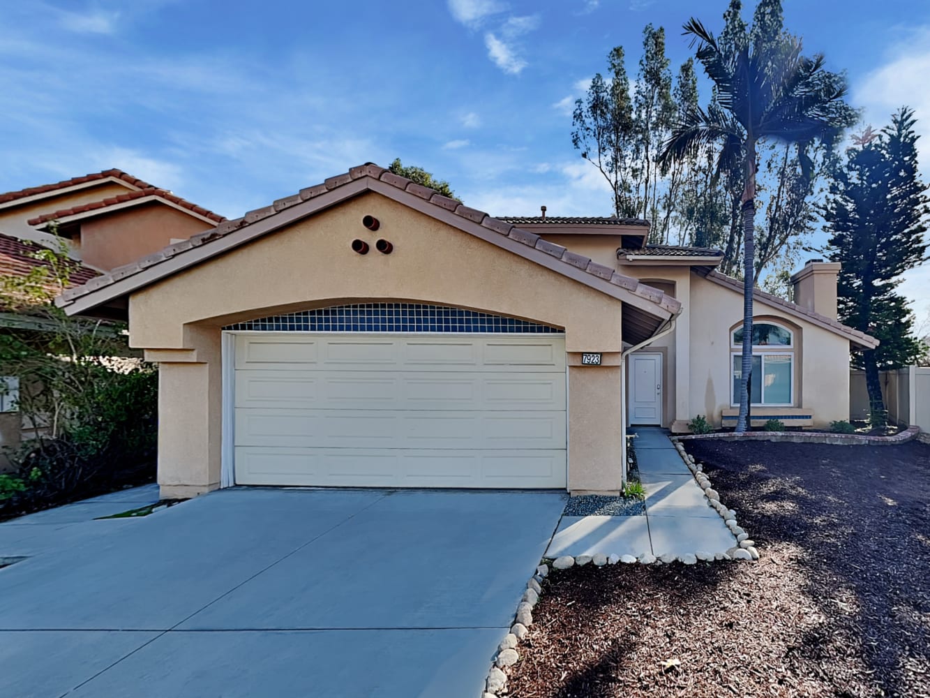 Front of 7923 Ruby Ct, Highland, CA