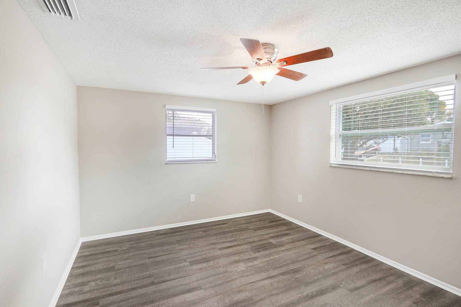 7935 Fox Hollow Dr, Port Richey photo 16