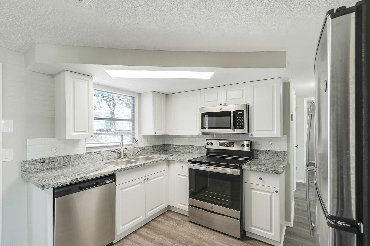 7935 Fox Hollow Dr, Port Richey photo 8