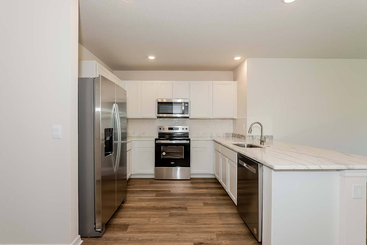 7936 Majestic Palms Court, Venice photo 11